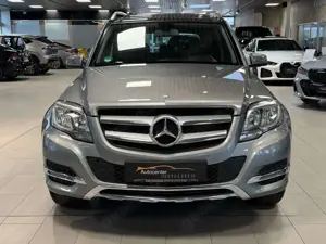 Mercedes-Benz GLK 200 Panorama PDC HU/AU NEU Bild 2
