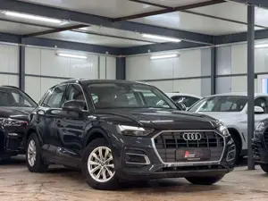 Audi Q5 30 TDI S-TRONIC*LED*GLANZ*LEDER*1.HAND