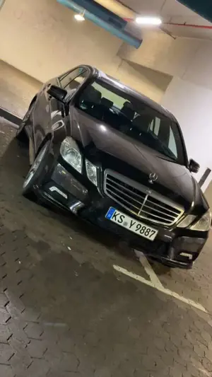 Mercedes-Benz E 350 CDI DPF BlueEFFICIENCY 7G-TRONIC Avantgarde