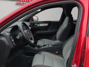 Volvo XC40 B3 B Aut. Core+Standheiz+Kamera+Sitzheiz+ Bild 5