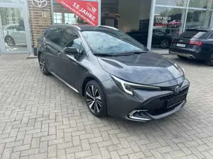 Toyota Corolla 2,0l Hybrid TS Teamplayer Navi LED El. Heckklappe