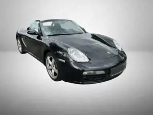 Porsche Boxster 2. Hand - gepflegt - 8fach bereift