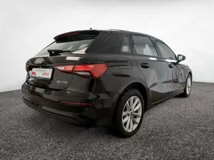 Audi A3 Sportback 2.0 TDI AHK ACC Navi SHZ Bild 3