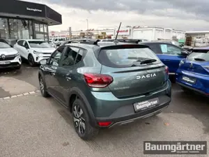 Dacia Sandero Stepway Expression TCe 90 Automatik Bild 4