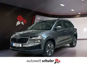 Skoda Karoq TOUR 1.5 TSI DSG NAVI AHK PDC