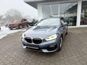 BMW 120 i Limousine SportLine KAMERA KLIMAAUTO LED Bild 4