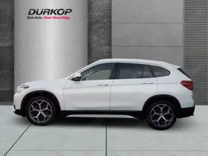BMW X1 X-Line 2.0D HUD Navi LED SHZ Keyless El. Heckklapp Bild 2