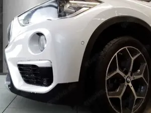 BMW X1 X-Line 2.0D HUD Navi LED SHZ Keyless El. Heckklapp Bild 4