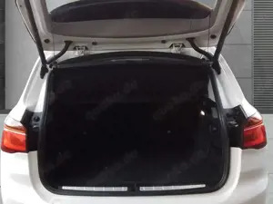 BMW X1 X-Line 2.0D HUD Navi LED SHZ Keyless El. Heckklapp Bild 5