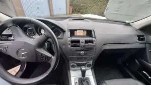 Mercedes-Benz C 180 C 180 T Kompressor Automatik BlueEFFICIENCY Avantgarde