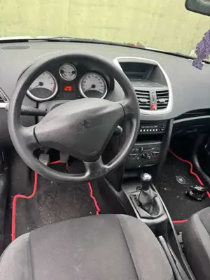 Peugeot 207 90 Filou