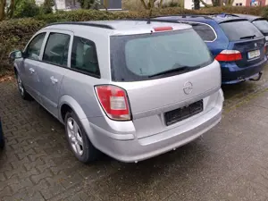 Opel Astra 1.7 CDTI Caravan DPF Bild 3