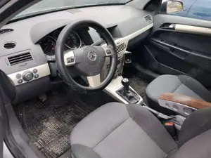 Opel Astra 1.7 CDTI Caravan DPF Bild 4