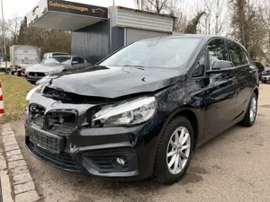BMW 218 i Activ Tourer Tempomat navigation PDC