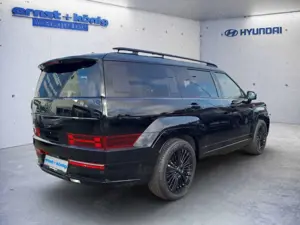 Hyundai SANTA FE 1.6 HEV 4WD Blackline Bild 3