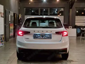 Skoda Fabia 1.0 TSI*Ambition*LED*Apple Car Bild 5