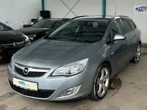 Opel Astra J Sports Tourer 1.4 T Design Edition