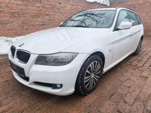 BMW 318 i 2.0 Kombi Motorgeräusche
