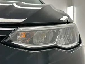 Volkswagen Golf VIII Variant Life 2.0 TDi Kamera ACC LED Bild 5