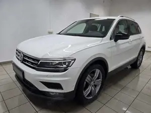 Volkswagen Tiguan 1.5 TSI IQ.DRIVE LED Navi Virtual AHK Assist+ 19"