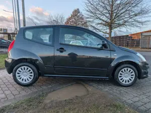 Citroen C2 Tonic*1-HAND*KLIMA*ZV-FUNK*RADIO-CD !! Bild 3