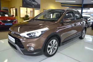 Hyundai i20 Active blue Trend KLIMAANLAGE / 6.GANG / PDC