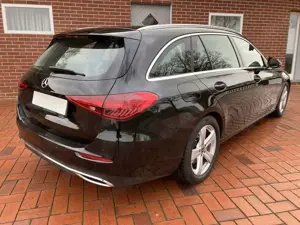 Mercedes-Benz C 200 C-Klasse TD 9G-Avantgarde-MBUX-LED-Kamera-Business - image 4