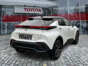 Toyota C-HR 2.0 Teamplayer junger Gebrauchter Bild 4