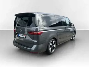 Volkswagen T7 Multivan 2.0 TDI DSG LANG Life DCC AHK*STHZG*IQ-LIGHT*NA... Bild 5