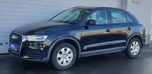 Audi Q3 Comfort 1. Hand Scheckheft gepflegt