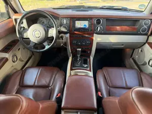Jeep Commander Bild 2