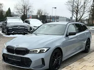 BMW 320 d xDrive M Sport AHK PANO STHZG Carbon h/k 19