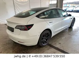 Tesla Model 3 Bild 5