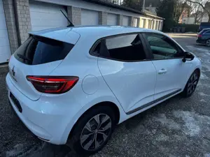 Renault Clio V Evolution 1.Hd S-Heft Navi Sihzg. Kamera Bild 2