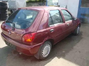 Ford Fiesta Fiesta Ghia Bild 3