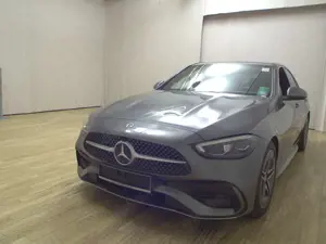 Mercedes-Benz C 200 AMG-Line Leder Navi LED RfK AHK Distronic+ Bild 2