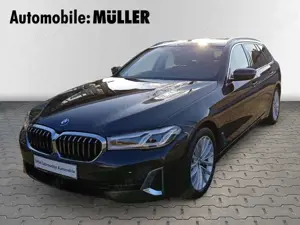 BMW 530 i Touring Luxury Line Park-Assistent+AHZV+PANODACH