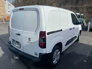 Peugeot Partner Premium L1 Bild 4