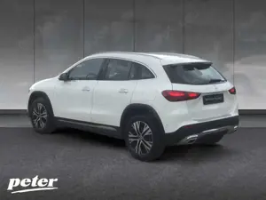 Mercedes-Benz GLA 200 Progressive Advanced Plus,Multibeam Bild 3