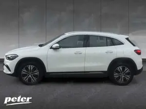 Mercedes-Benz GLA 200 Progressive Advanced Plus,Multibeam Bild 2