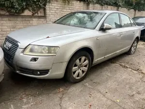 Audi A6 Lim. 2.4