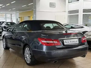 Mercedes-Benz E 350 CDI BE *DiSTRO*MEMORY*AiRSCARF*COMAND*PDC* Bild 4