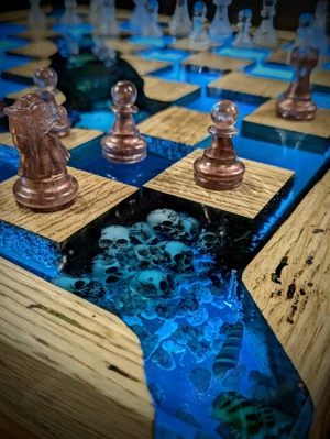 Schachbrett Piratenstil Handgemacht Holz Resin LED 
