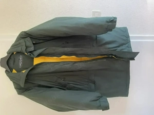 sehr warmer Wintermantel, Gr. 54, grün, ungetragen