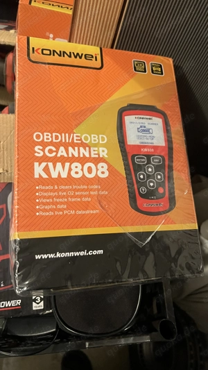 OBD scanner KW808 auslese Auto Bild 2