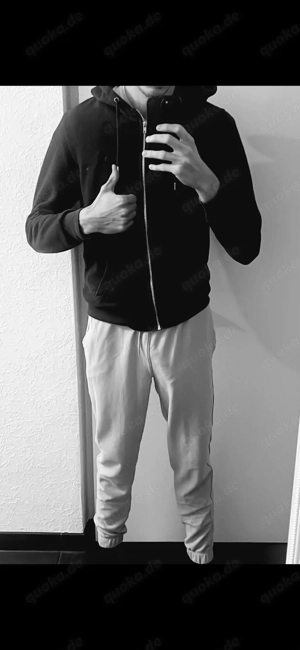 Big Dick sucht ! Will dein Toyboy sein