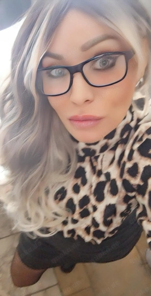 Deutsche Party Milf 48 sucht Abenteuer