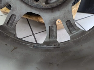 4 Original Mazda Alufelgen zu verkaufen