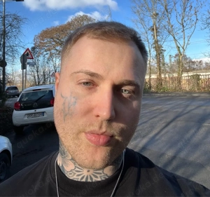 Sportlicher Mann (28) sucht reifere Frau für leidenschaftliche Treffen