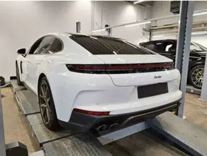 Porsche Panamera Turbo E-Hyb Active Body Ride · Vierradl Bild 5